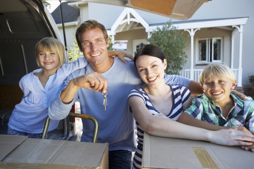Tips for choosing the right Catford storage unit